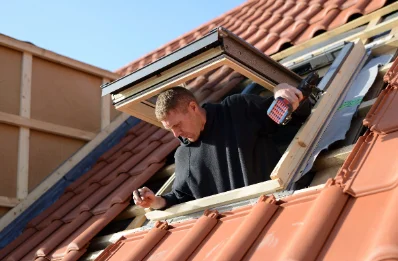Pose de fenêtres de toit Velux à Areines